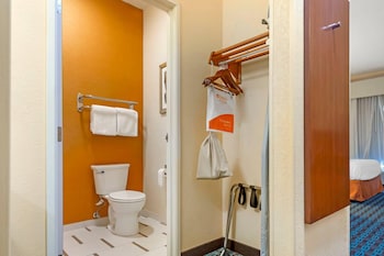 Room, 1 Double Bed, Non Smoking (Efficiency)