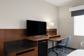Standard Room, 1 King Bed