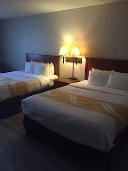 Standard Room, 2 Queen Beds, Non Smoking