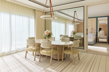 Penthouse, 2 Bedrooms (Suite)