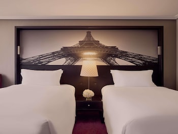 Luxury Room, 2 Double Beds, High Floor