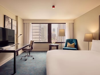 Superior Room, 1 King Bed, Accessible