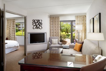 Suite, 1 Bedroom,  King Bed, & Sofa Bed, Balcony, Pool View