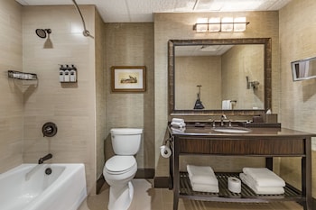 Traditional Room, 1 Queen Bed