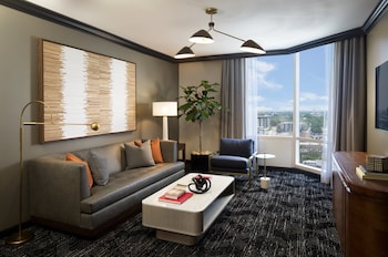 Premier Suite, 1 Bedroom (Club)