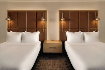 Room, 2 Queen Beds