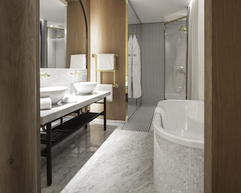 Prestige Suite