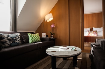 Prestige Suite