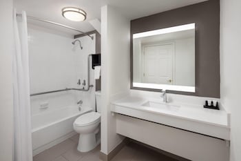Room, 1 King Bed, Accessible (Various Views)