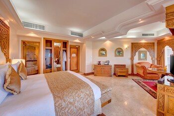 Junior Suite, 1 King Bed, Ocean View