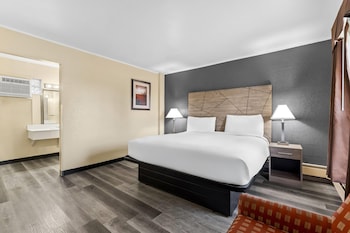 Room, 1 King Bed, Non Smoking