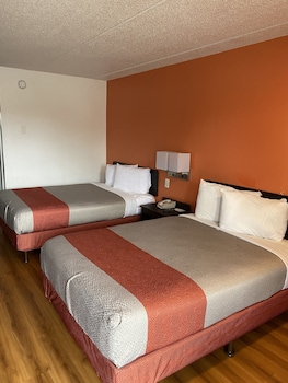 Standard Room, 2 Double Beds, Non Smoking