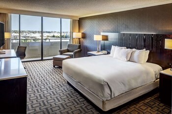 Executive Room, Non Smoking, Club Lounge Access