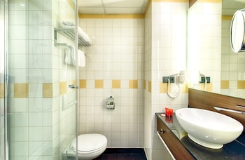 Comfort Room (1 Twin Bed)
