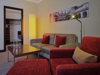Executive Suite (Junior)