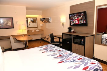Superior Room, 1 King Bed (Smoke Free)