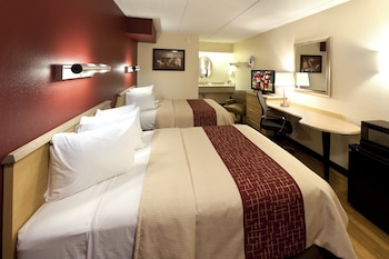 Standard Room, 2 Double Beds (Smoke Free)
