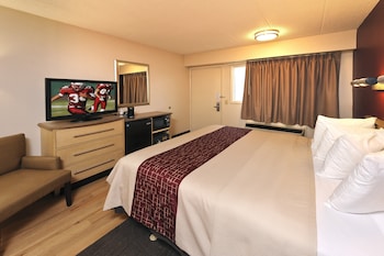 Superior Room, 1 King Bed (Smoke Free)