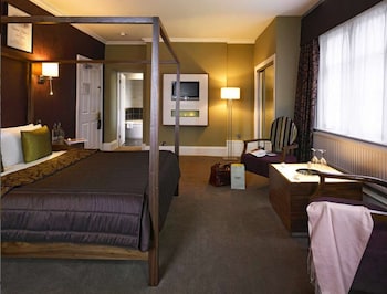 Suite, 1 King Bed, Non Smoking