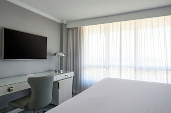 Deluxe Room, 1 King Bed