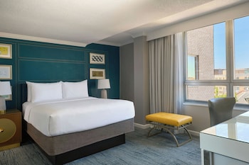 Room, 1 Queen Bed, City View