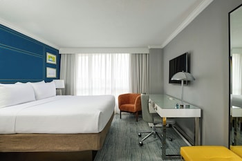 Deluxe Room, 1 King Bed