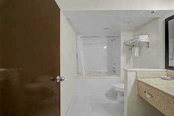 Studio Suite, 2 Queen Beds, Non Smoking