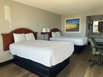 Double Room, 2 Double Beds, Non Smoking