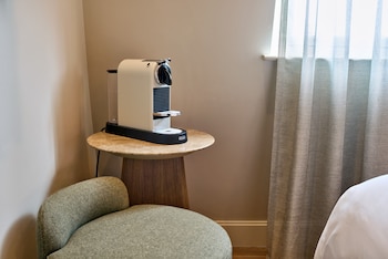 Double Room (Cozy) (Newly Refurbished)