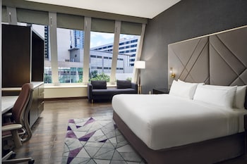 Deluxe Room, 1 King Bed, Accessible