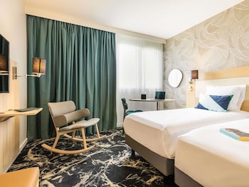 Superior Room, 2 Twin Beds, Park View