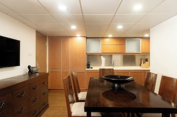Suite, 3 Bedrooms