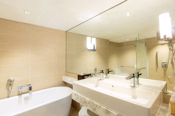 Suite, 1 Bedroom (High Floor)