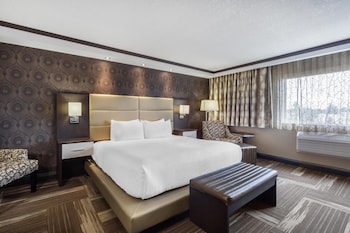 Suite, 1 King Bed, Non Smoking, Jetted Tub