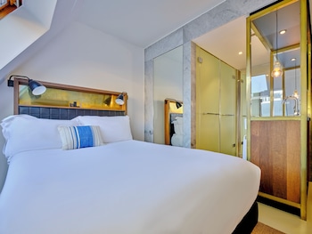 Classic Room, 1 Queen Bed