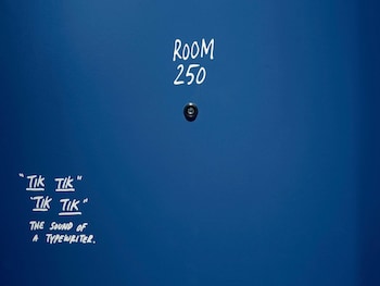 Deluxe Studio Suite, 1 King Bed