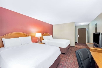Room, 2 Queen Beds, Non Smoking