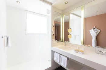 Premium Room, 1 Queen Bed, Terrace (view)