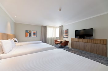 Standard Room, 2 Double Beds, 1 Single Bed