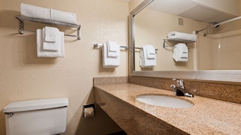 Standard Room, 2 Queen Beds, Non Smoking, Refrigerator & Microwave