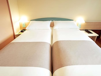 Standard Room, 2 Twin Beds