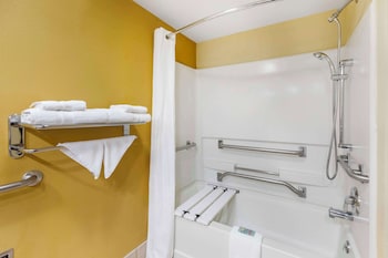 Standard Room, 2 Double Beds, Accessible, Non Smoking