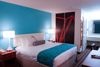 Standard Room, 1 King Bed