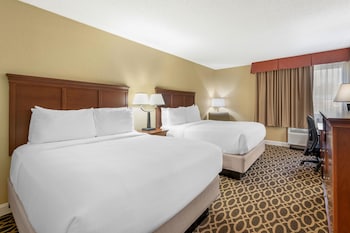 Standard Room, 2 Queen Beds, Non Smoking, Refrigerator & Microwave