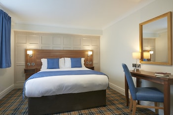 Suite (Feature)