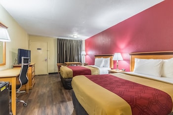 Standard Double Room, 2 Double Beds, Smoking