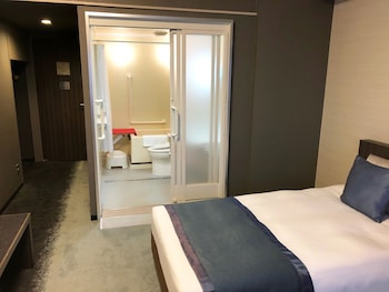 Universal Room(Non-Smoking)