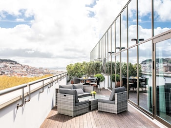 Suite, 1 King Bed, Terrace (Opera)