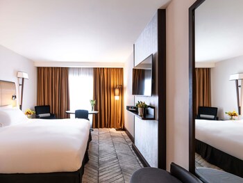 Superior Room, 1 King Bed