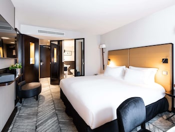 Superior Room, 1 King Bed